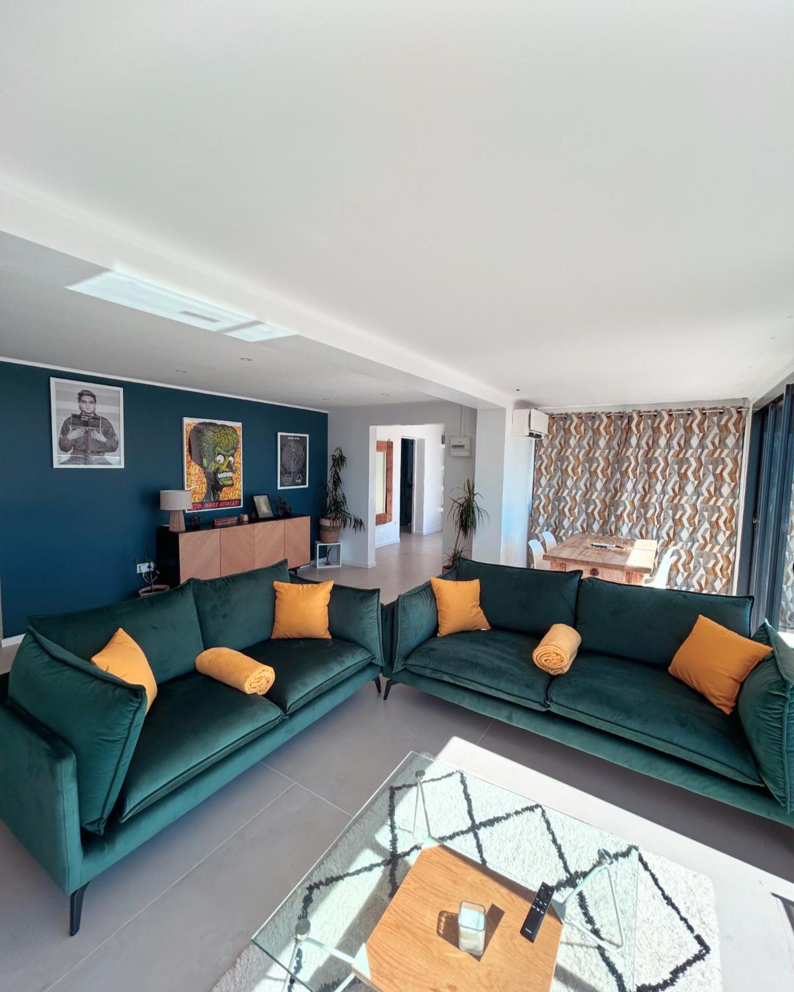 Eze - Appartement Dans Bas De Villa Avec Piscine Pres De Monaco Luaran gambar